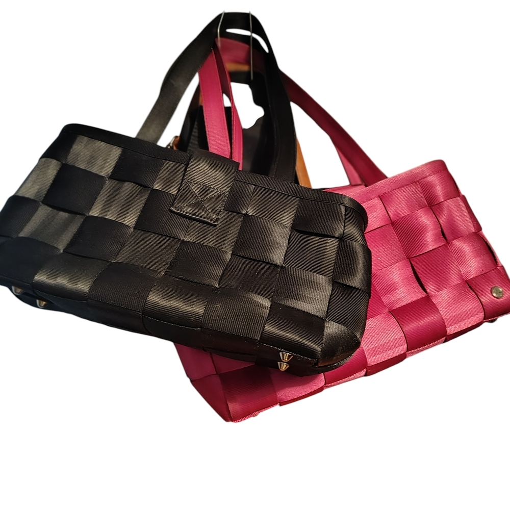 Harveys Black and Pink Woven Shoulder Bags